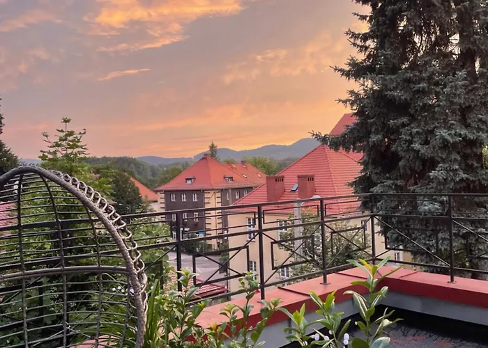 Szmaragdowa Sowa