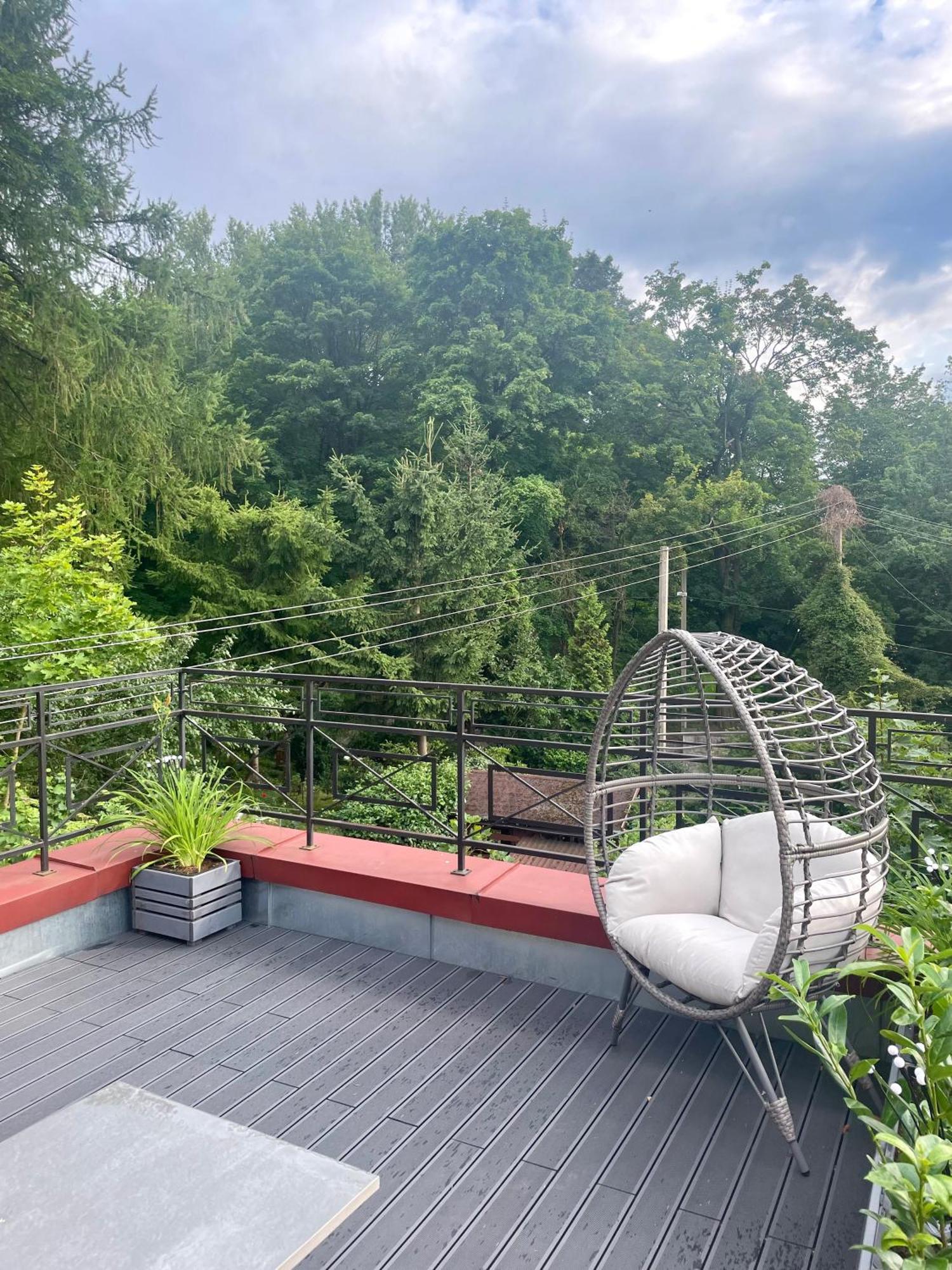 Apartament Szmaragdowa Sowa *